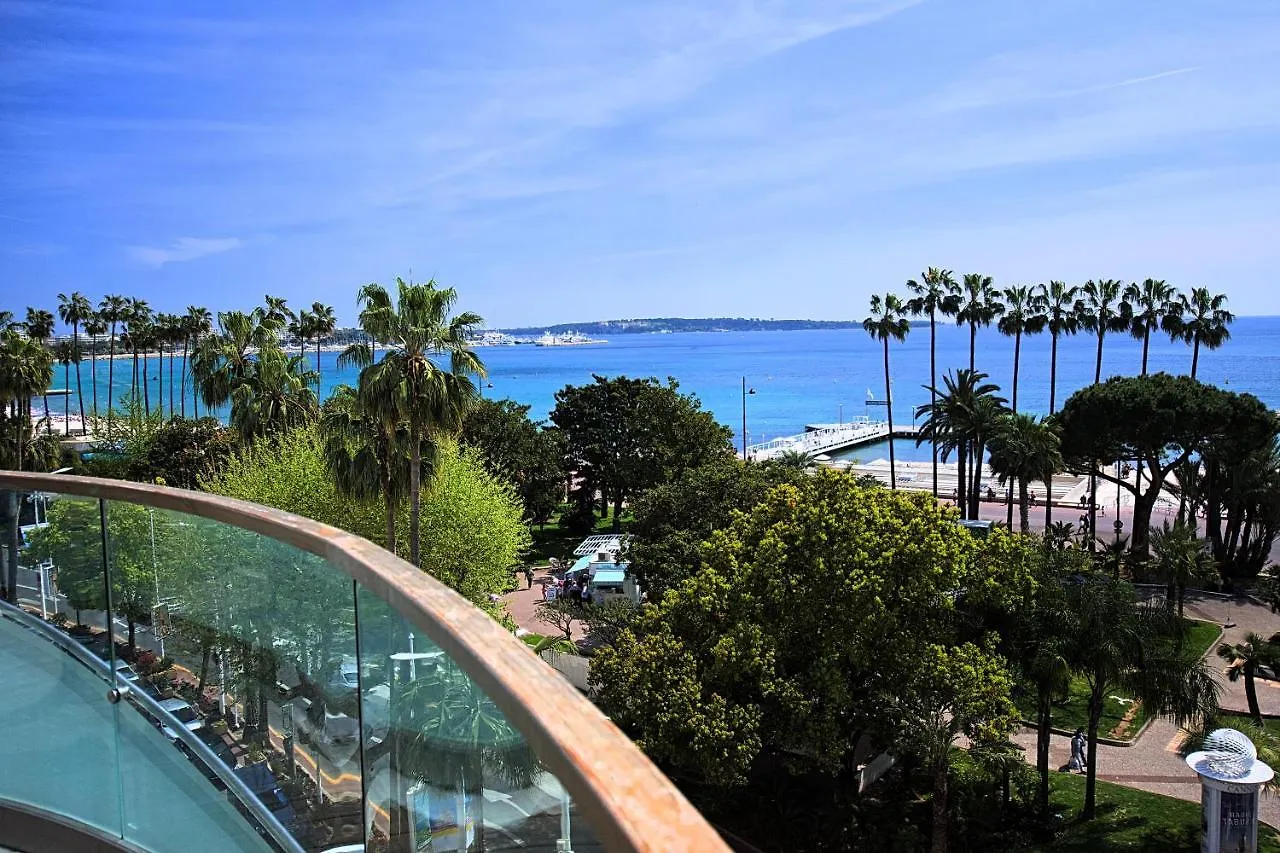 7 Croisette Apartment Cannes France